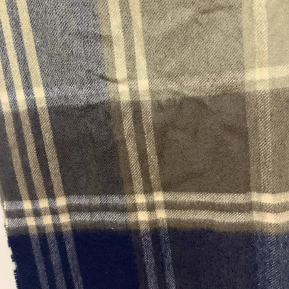 Barbour Cashmere Scarf Grey Midnight Tartan